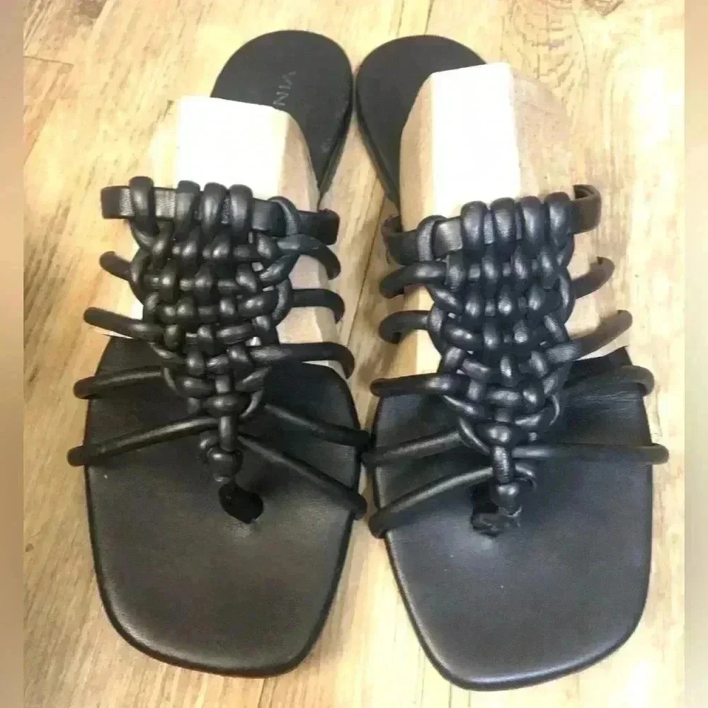 Vince Vero Cucio DAE Sandal -Like new - Picture 13 of 17